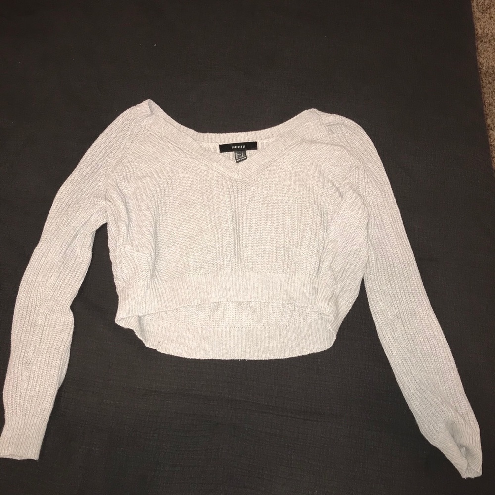 Grey crop top